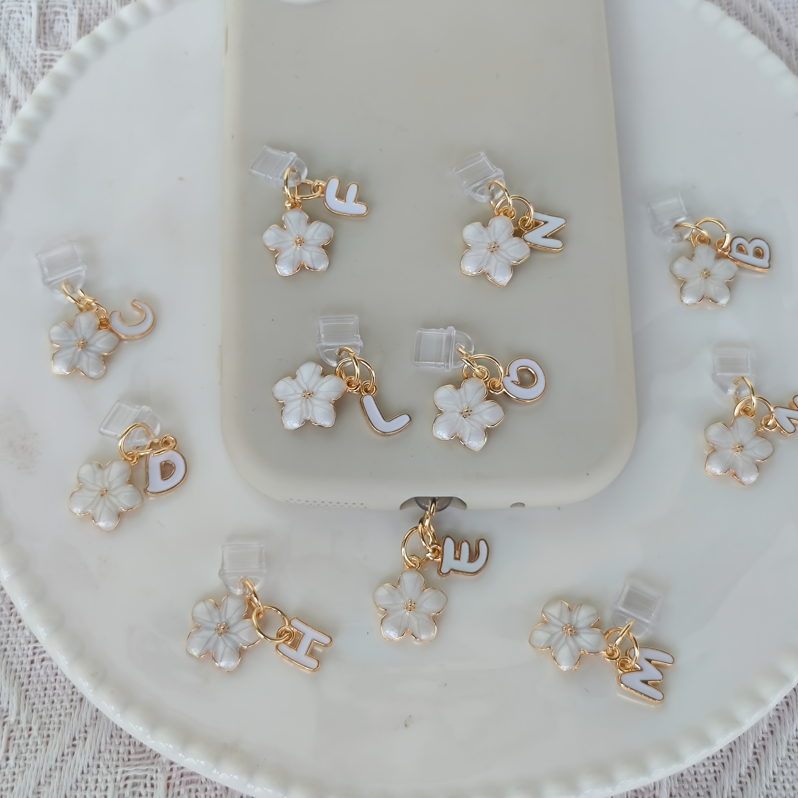 Phone Accessories Types - Fashionable and Cute Letter A-M Five-Petal